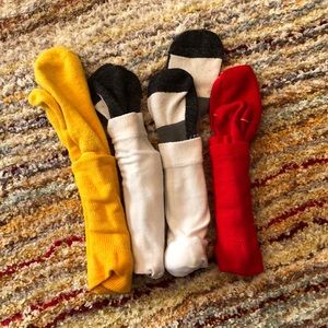 4 pairs of football socks